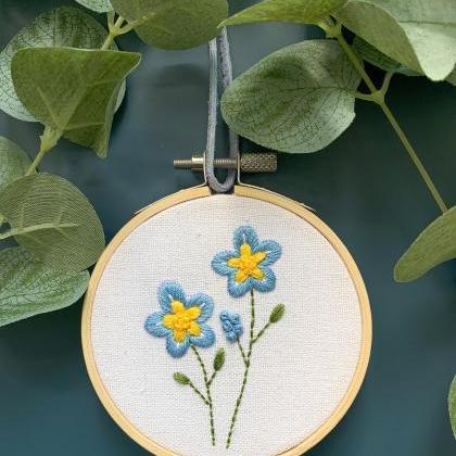 Forget Me Not Hand Embroidery Patte..