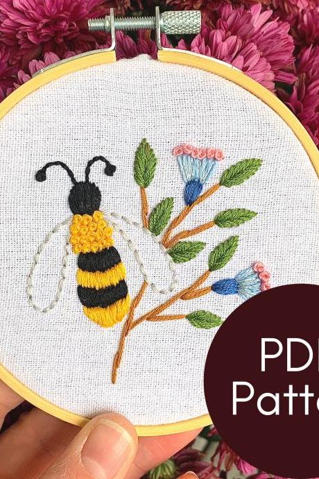 Honeybee Embroidery Pattern | PDF Download | Bee Hand Embroidery | Digital Download | Animal Embroidery | Bumble Bee Embroidery | DIY Art